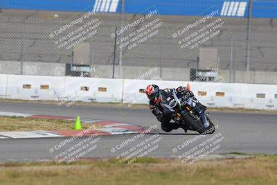 media/Nov-26-2022-Fastrack Riders (Sat) [[b001e85eef]]/Level 3/Session 3 Outside Turn 9/